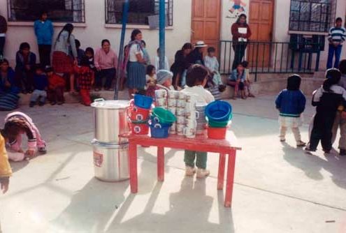 Ayudando a crecer. Santa Cruz de la Sierra. Fundación Amist.