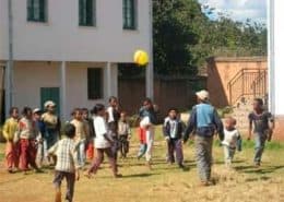 Patio de juego. Madagascar. Fundación Amist.