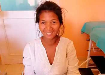 amist-ong-maternidad2 Proyecto de atención materna completa a mujeres sin recursos en Madagascar. Fundación AMIST.